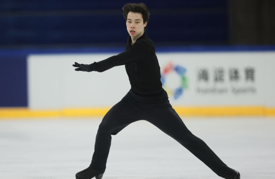问鼎娱乐与青春无畏